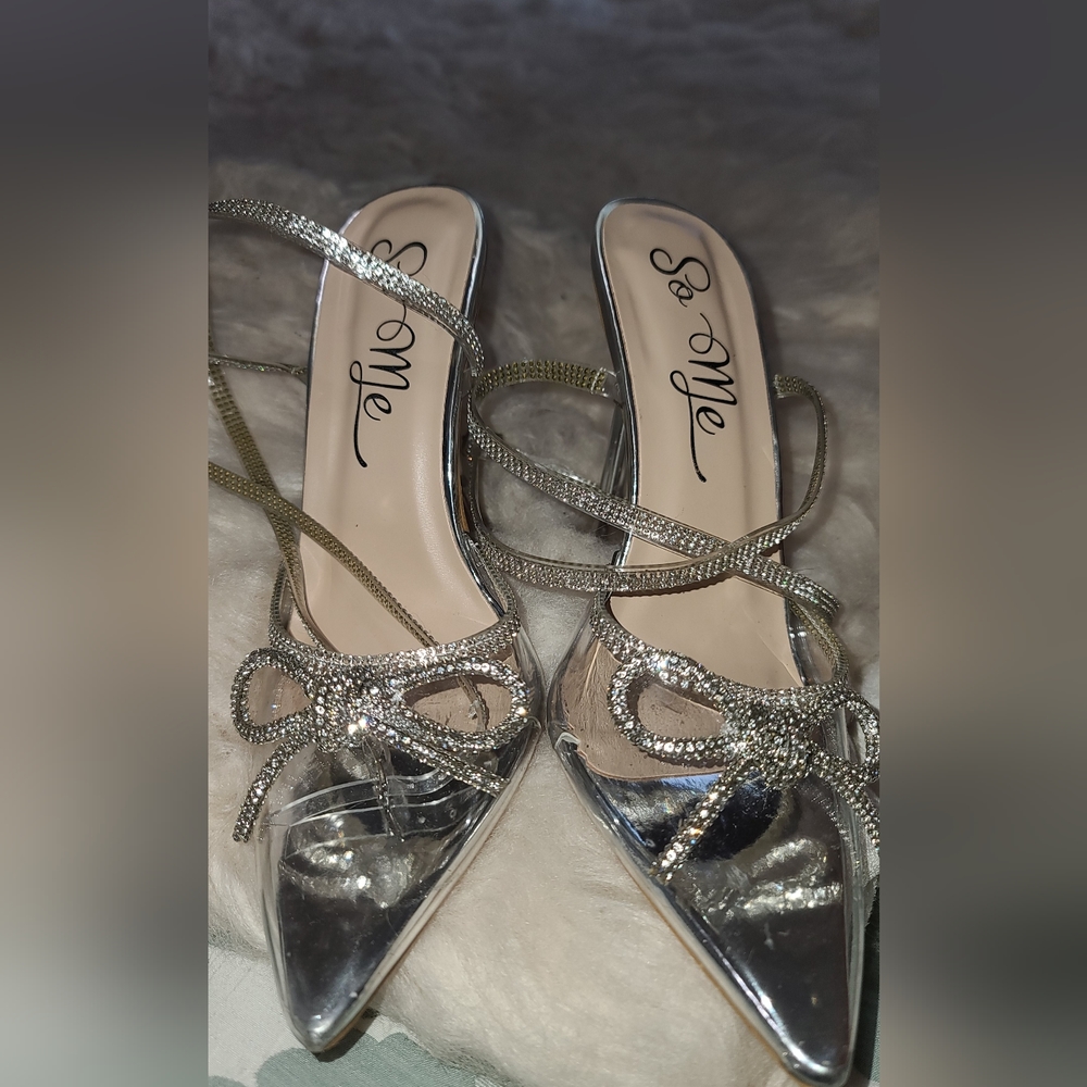 Rhinestone bow clear heel